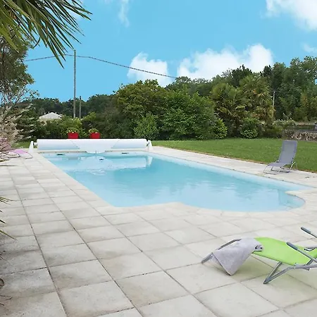 Arsague Sleeps 6 Pool Wifi Arsagne